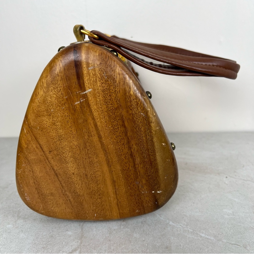 Vintage 60s Raffia Straw and Wood Floral Handbag - Picture 6 of 13